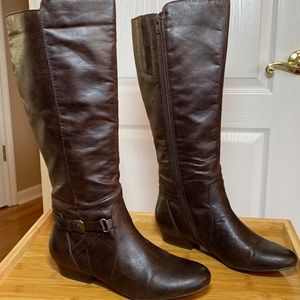 NEW W/O TAGS KIM ROGERS KNEE HIGH BOOTS
